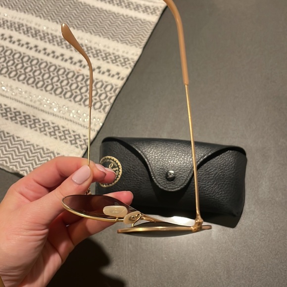 Ray ban Gold Aviators - large metal - Picture 5 of 6